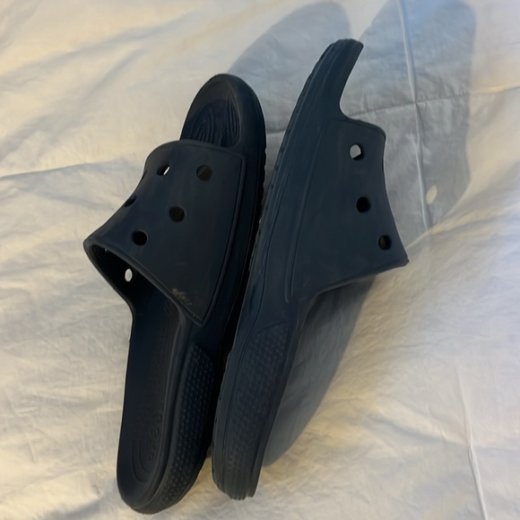 Crocs - Picture 3 of 4